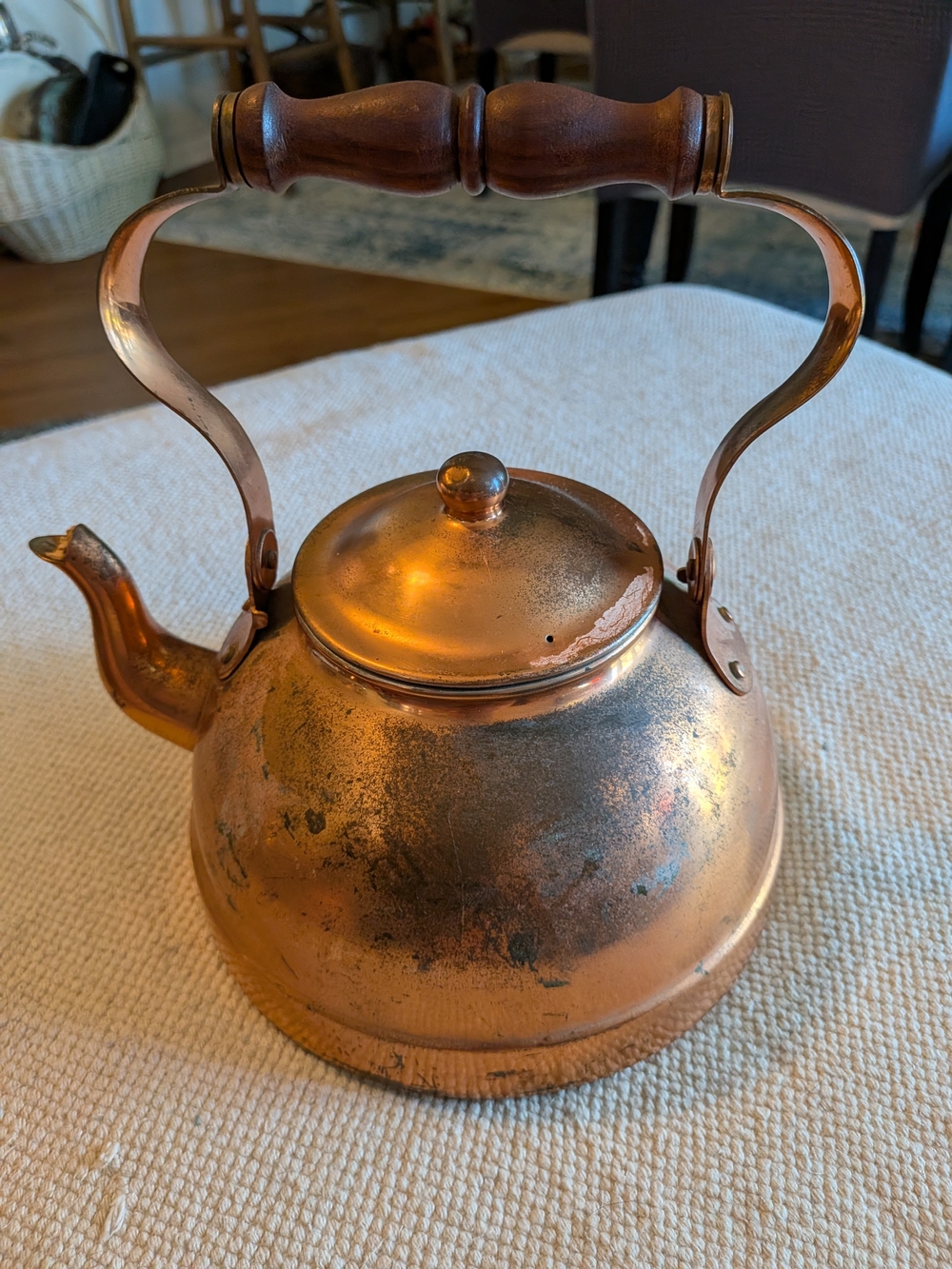 Vtg-Copper Tea Kettle with Wooden Handle - Copper Finish